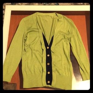 Green long sleeve top